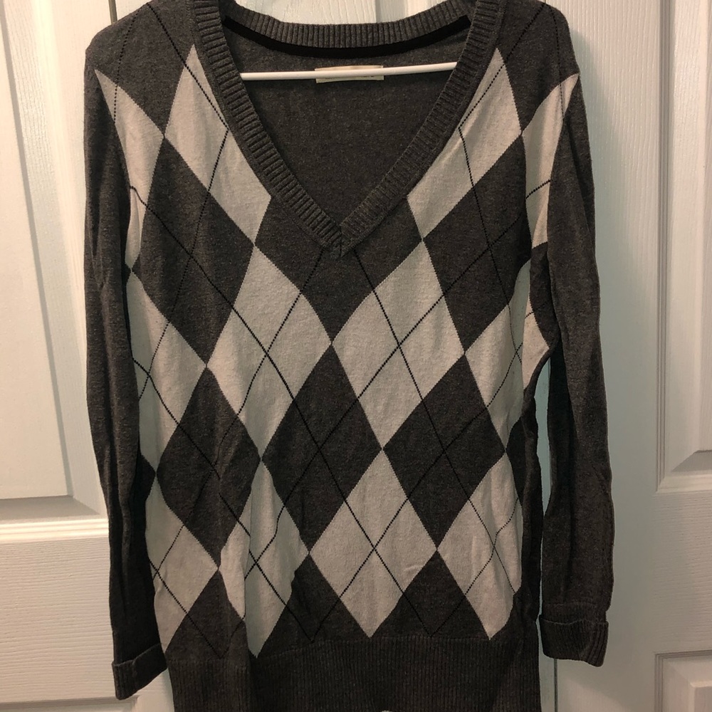 Old navy sweater